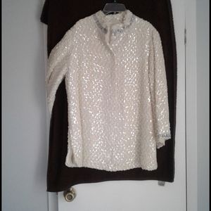 Sequence  jacket.30in long 21 across